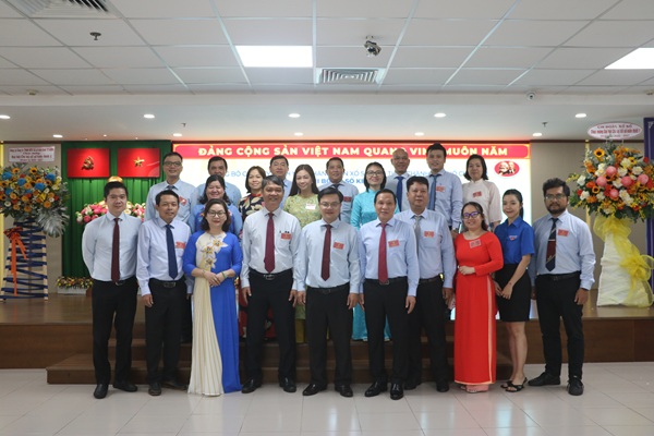 18--i-h-i-c-c-chi-b-tr-c-thu-c-ng-y-nhi-