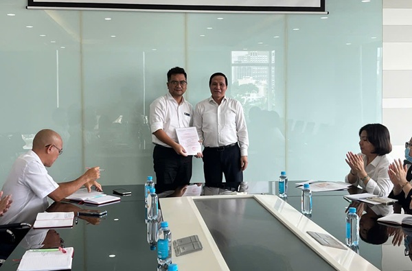 23-chi-b-x-s-ki-n-thi-t-1-t-ch-c-trao-th